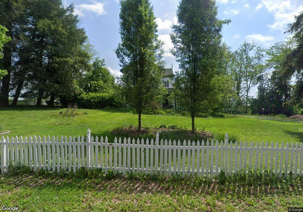 690 Valley View Rd, Eighty Four, PA 15330 - photo 1