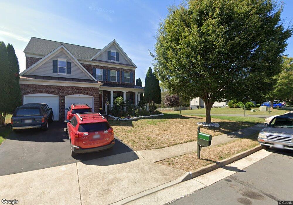 12549 Erroll Ln, Bristow, VA 20136 - photo 1