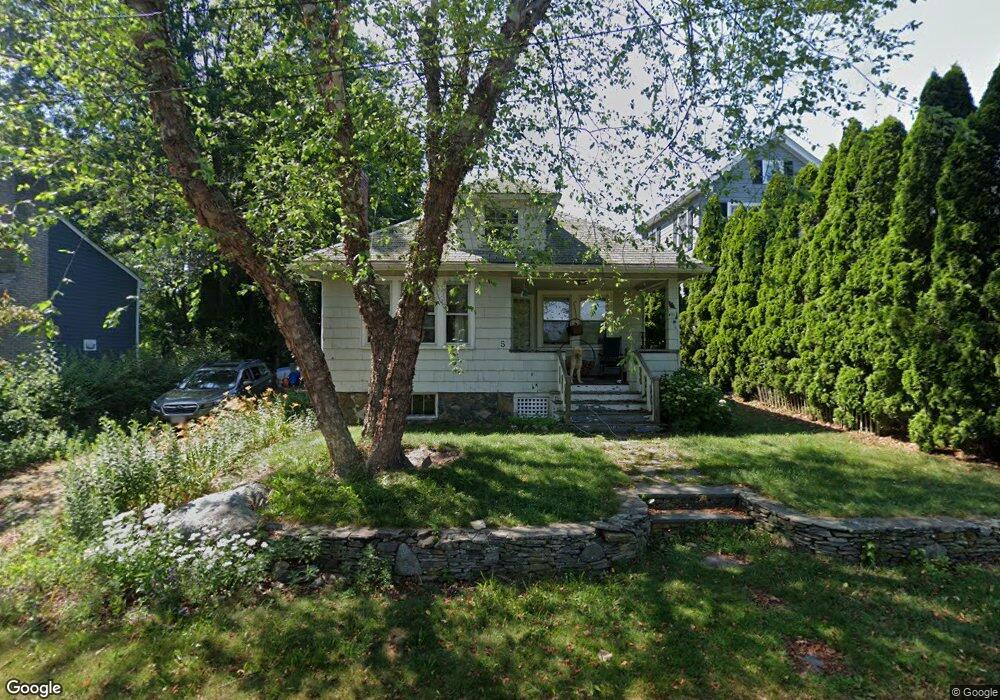 5 Wilson Rd, Marblehead, MA 01945 - photo 1