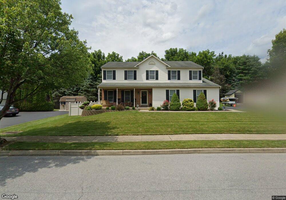 4639 Schimmel Ct, Whitehall, PA 18052 - photo 1