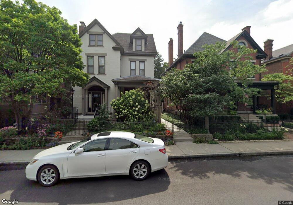 978 Jaeger St, Columbus, OH 43206 - photo 1