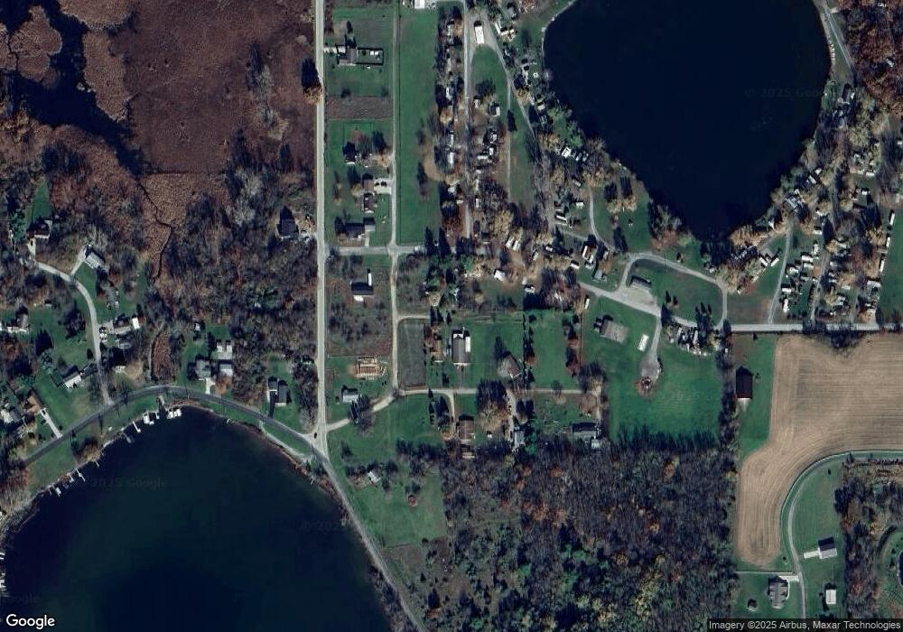 3635 W 485 N unit 1, Orland, IN 46776 - photo 1