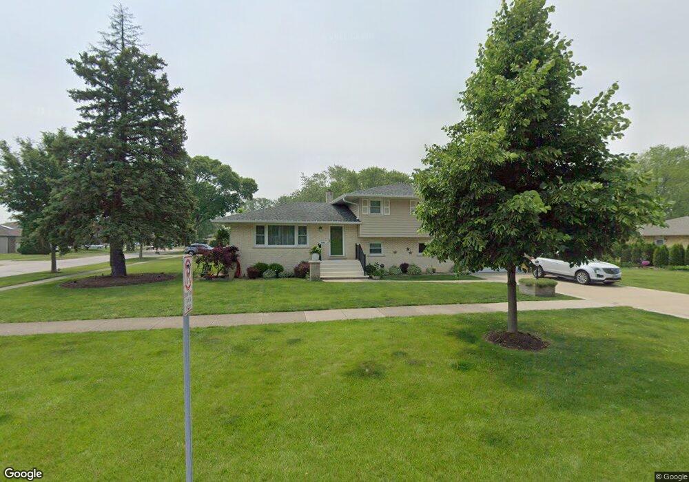 3301 Central Rd, Rolling Meadows, IL 60008 - photo 1