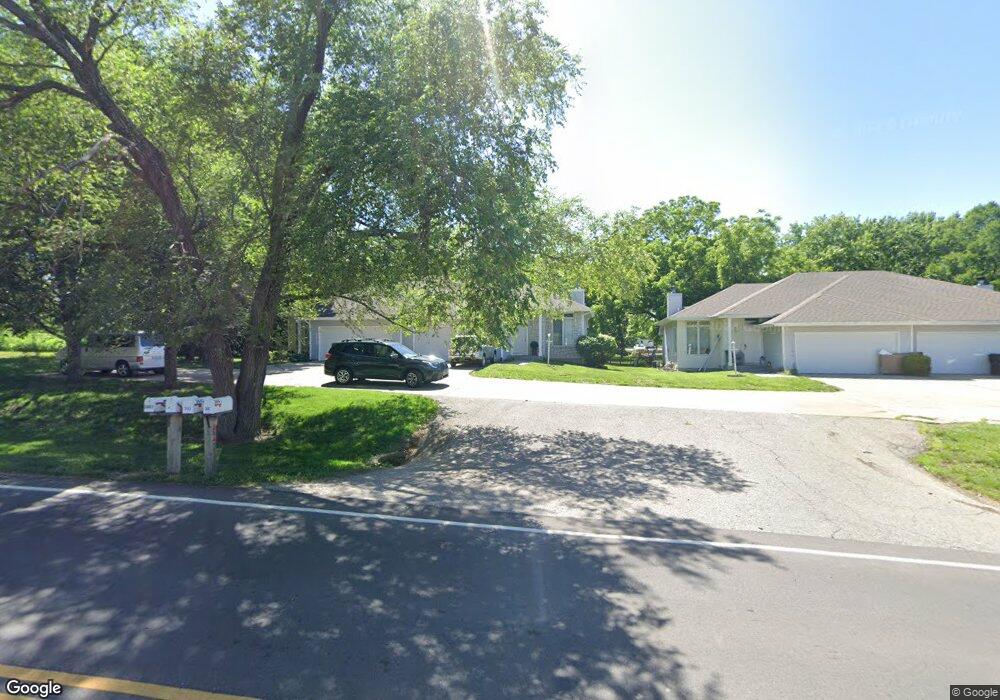 3445 SW Urish Rd, Topeka, KS 66614 - photo 1