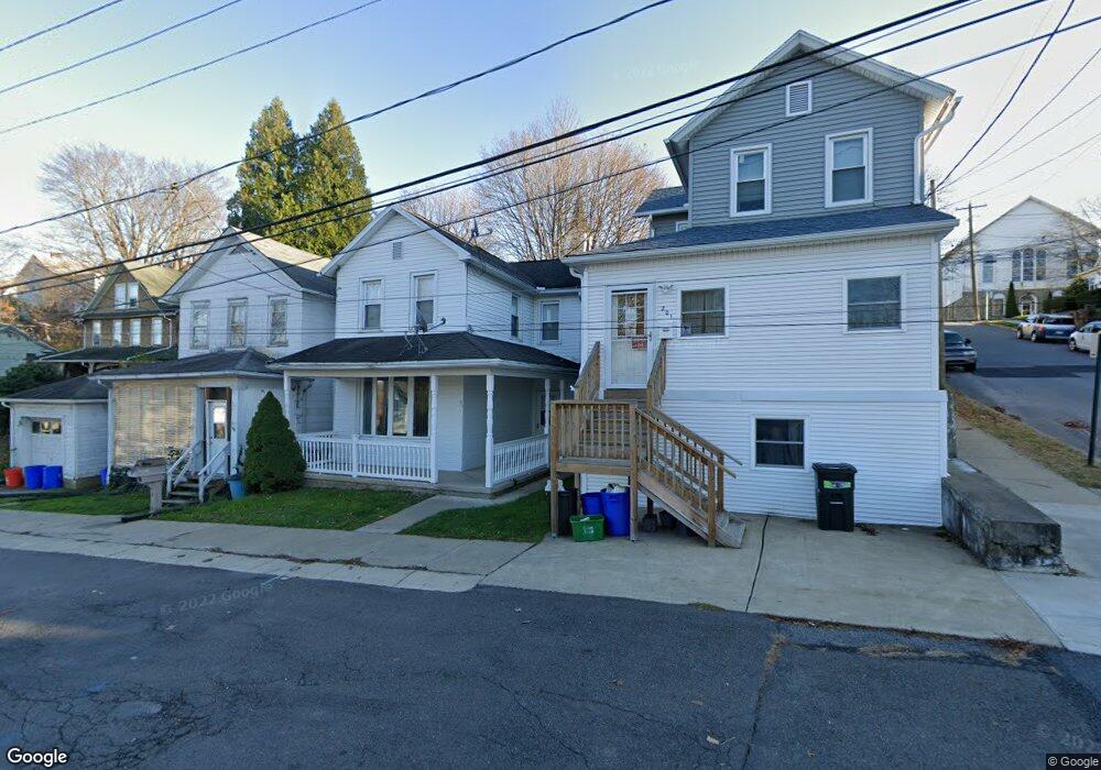205 E Spring St, Nanticoke, PA 18634 - photo 1