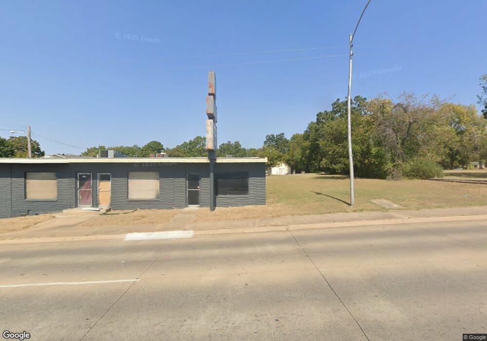 609 E Downing St, Tahlequah, OK 74464 - photo 1