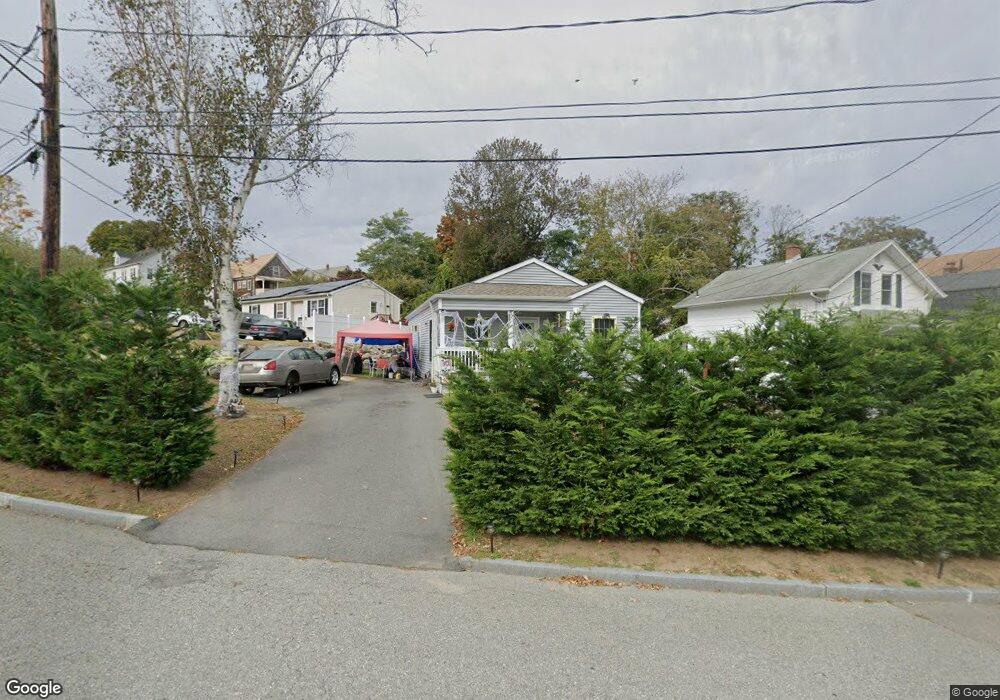 18 Crescent St, New London, CT 06320 - photo 1