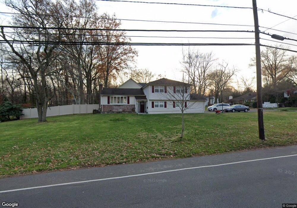 1466 Lamberts Mill Rd unit 1, Scotch Plains, NJ 07076 - photo 1