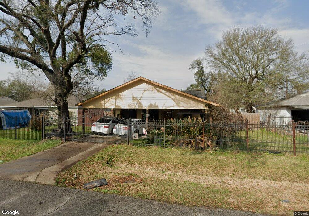13371 Halifax St, Houston, TX 77015 - photo 1