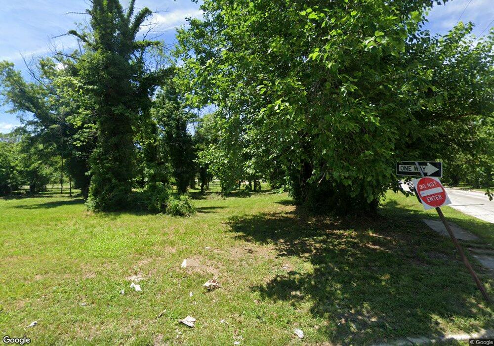 3300 Dupont Ave, Baltimore, MD 21215 - photo 1