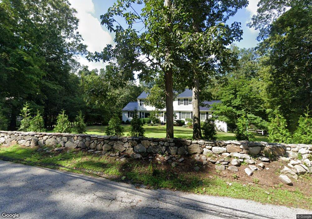 21 11 O Clock Rd unit Road, Weston, CT 06883 - photo 1