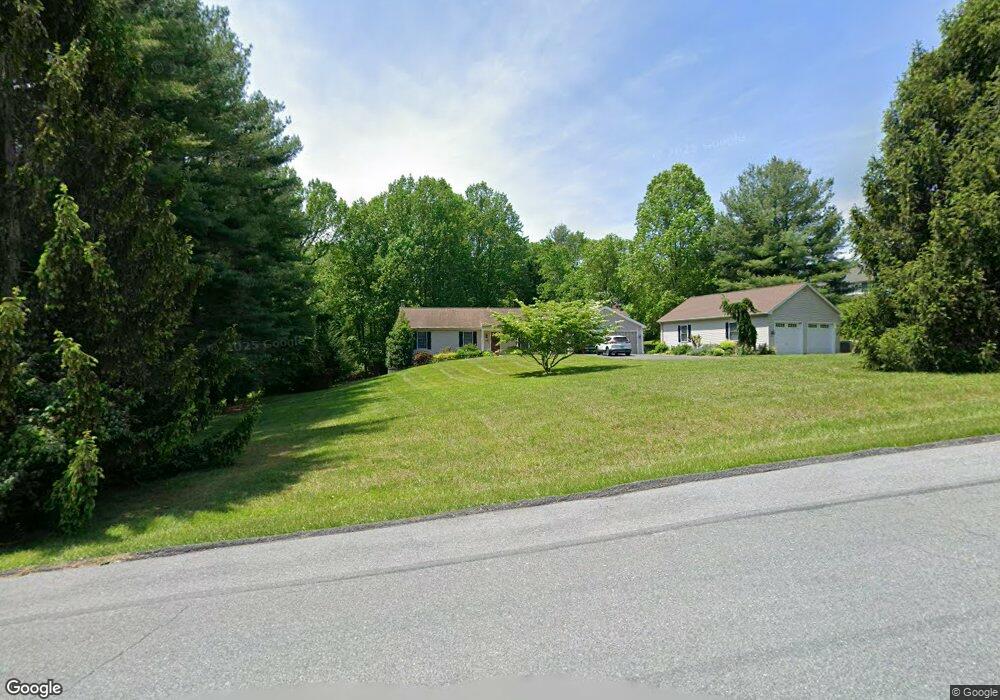 10 Frederick Way, Kirkwood, PA 17536 - photo 1