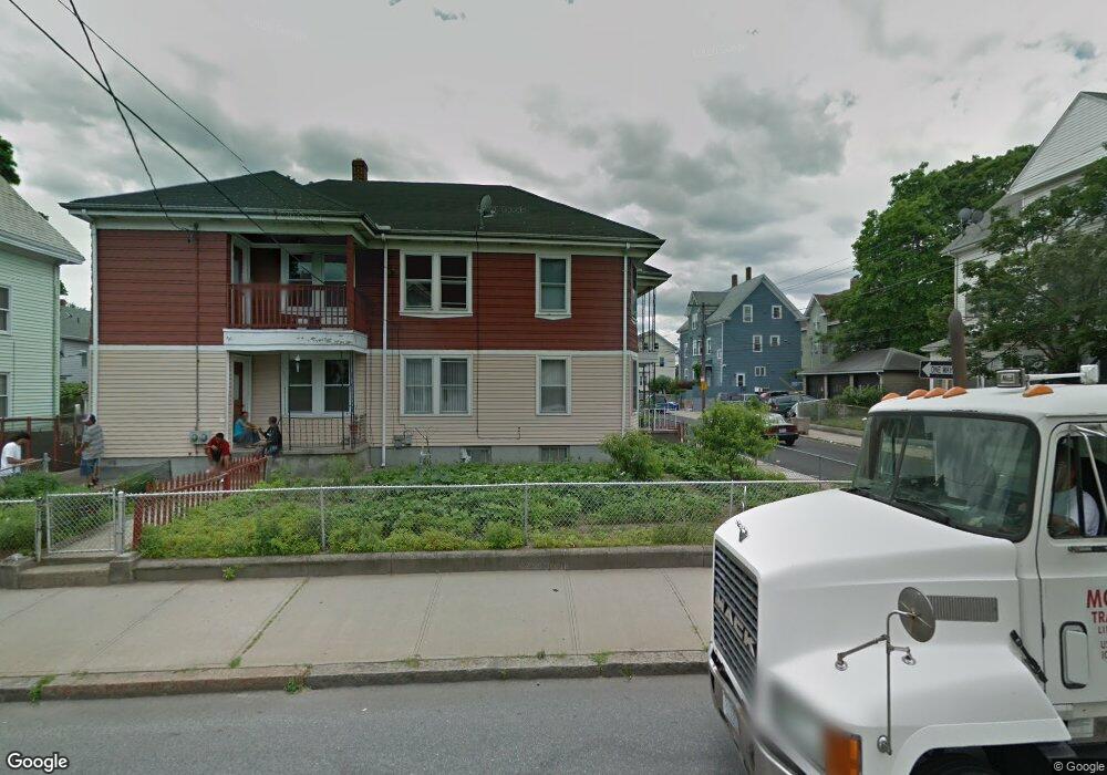 81 Fenner St, Pawtucket, RI 02860 - photo 1