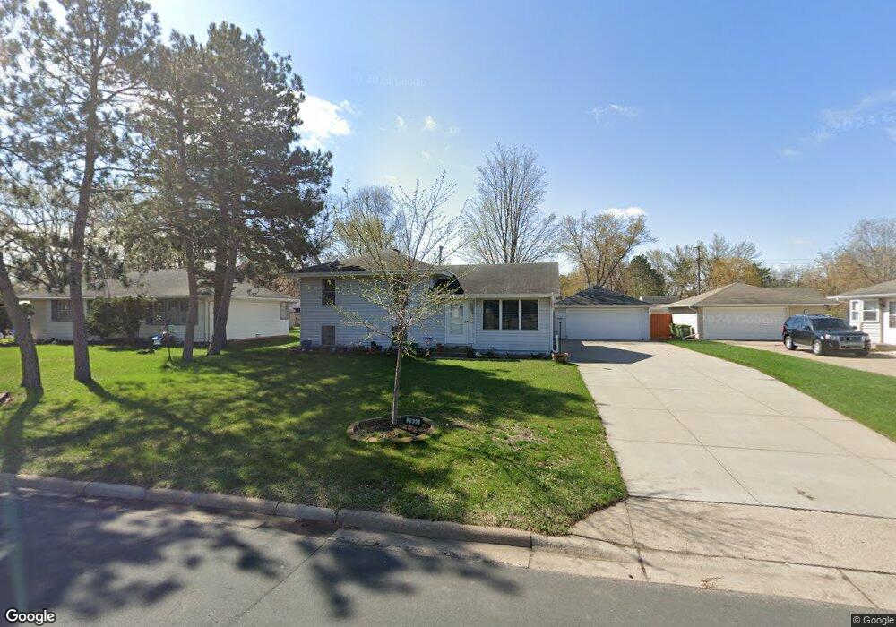 2950 115th Ave NW, Coon Rapids, MN 55433 - photo 1