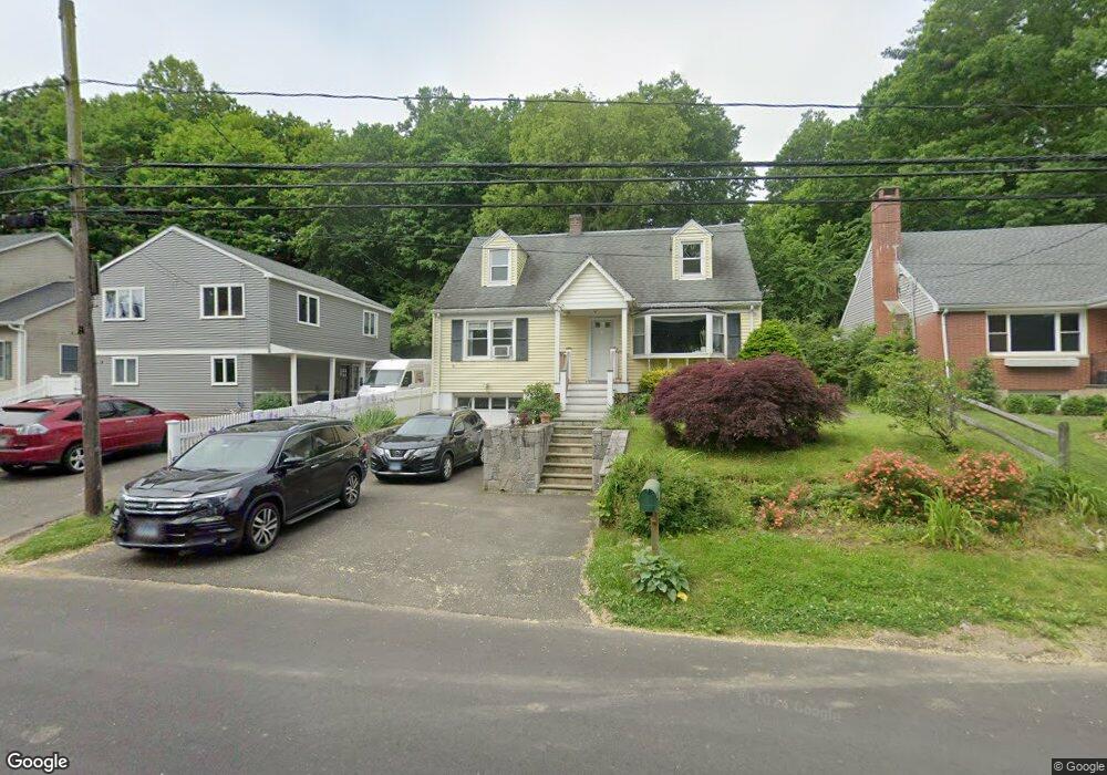 34 Caroline Place, Greenwich, CT 06831 - photo 1