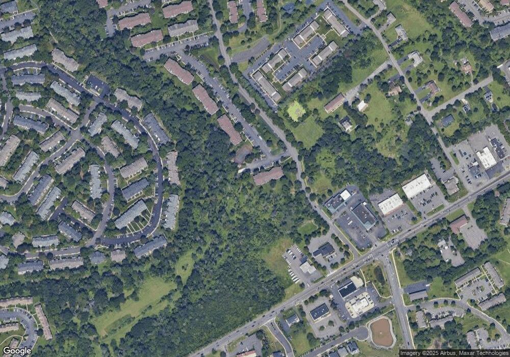 31 Rachel Ct, Franklin Park, NJ 08823 - photo 1