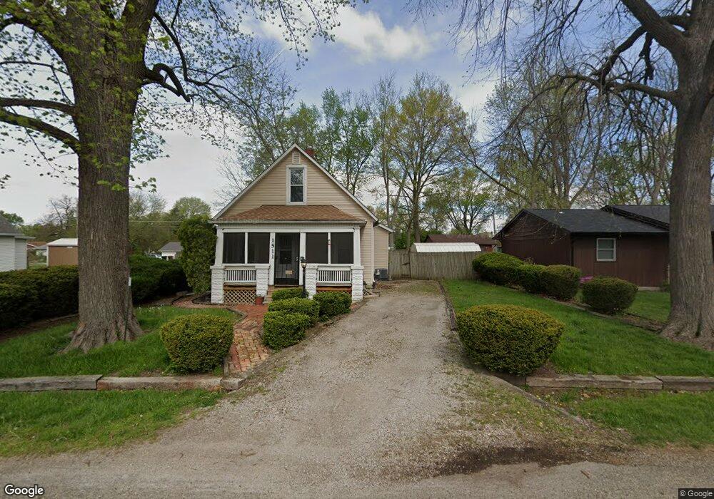 1511 N Kankakee St, Lincoln, IL 62656 - photo 1