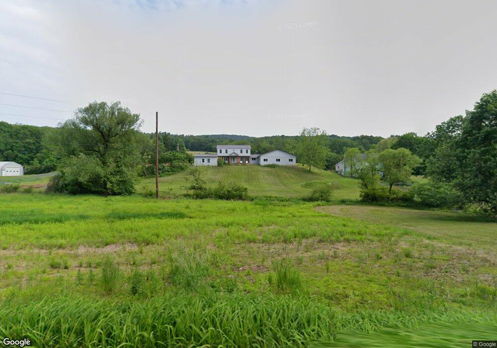 387 E Schmaltzdahl Rd, New Ringgold, PA 17960 - photo 1