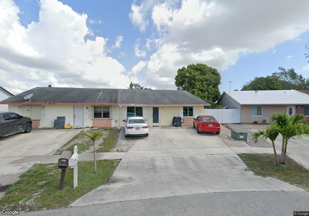 4816 Saratoga Rd, West Palm Beach, FL 33415 - photo 1