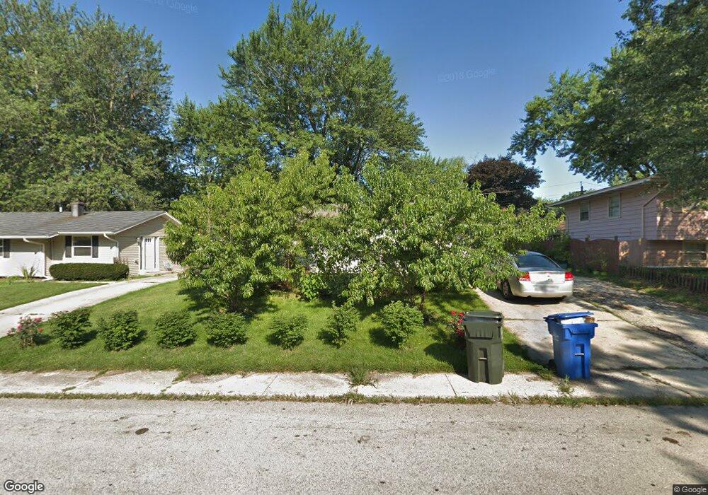 111 Toro Cir, Carpentersville, IL 60110 - photo 1