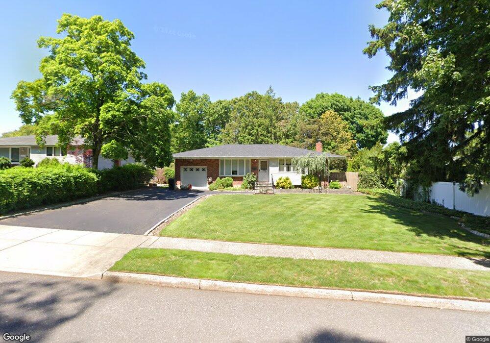 140 Wicks Path, ComMacK, NY 11725 - photo 1