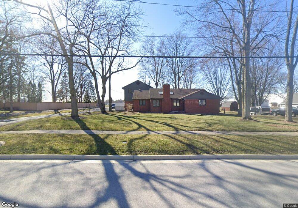 734 Fishlock Ave, Findlay, OH 45840 - photo 1