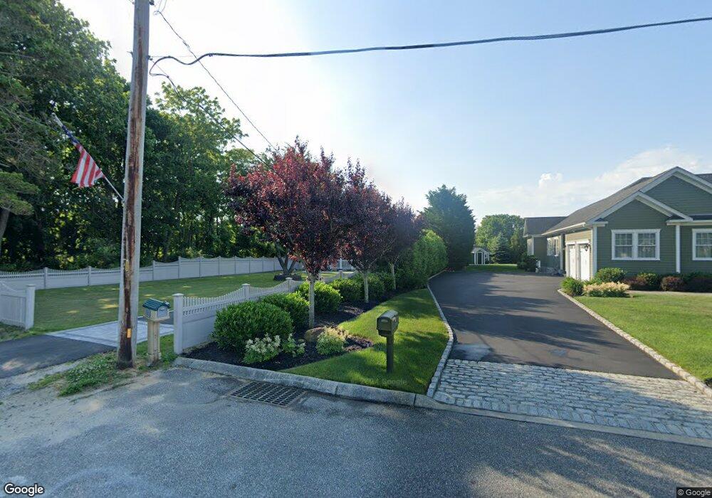 16 Olive St, West Sayville, NY 11796 - photo 1