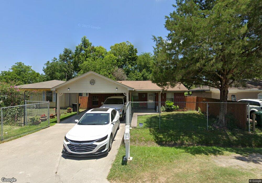 2442 Mayview Dr, Houston, TX 77091 - photo 1