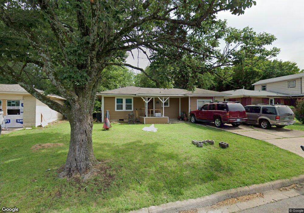 706 Campbell St, Ardmore, OK 73401 - photo 1