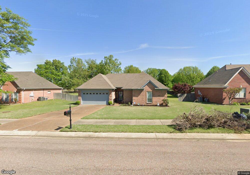 10018 Meadow Ln, Olive Branch, MS 38654 - photo 1