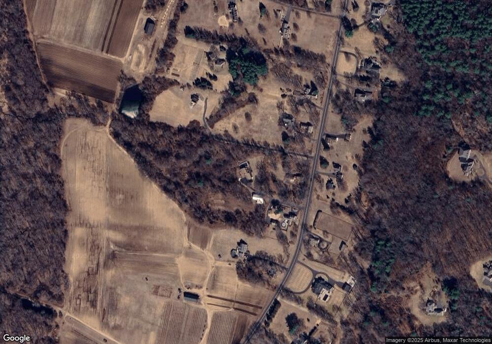 49 E Weatogue St, Simsbury, CT 06070 - photo 1