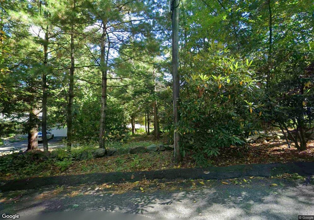 31 Hillside Rd, Cumberland, RI 02864 - photo 1