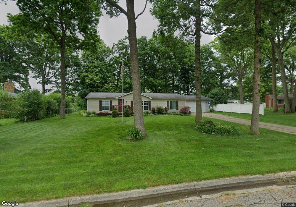 3038 Courtesy Dr, Flint, MI 48506 - photo 1