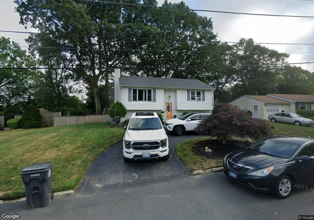 48 Hollow Tree Dr, Cranston, RI 02920 - photo 1