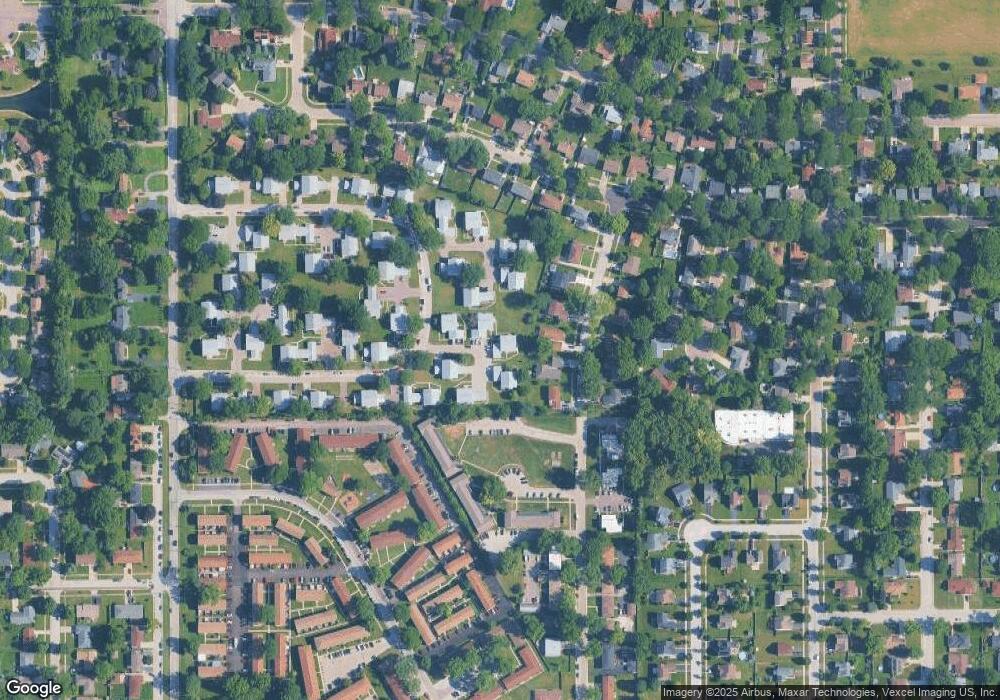 1322 S Glen Cir unit B, Aurora, IL 60506 - photo 1