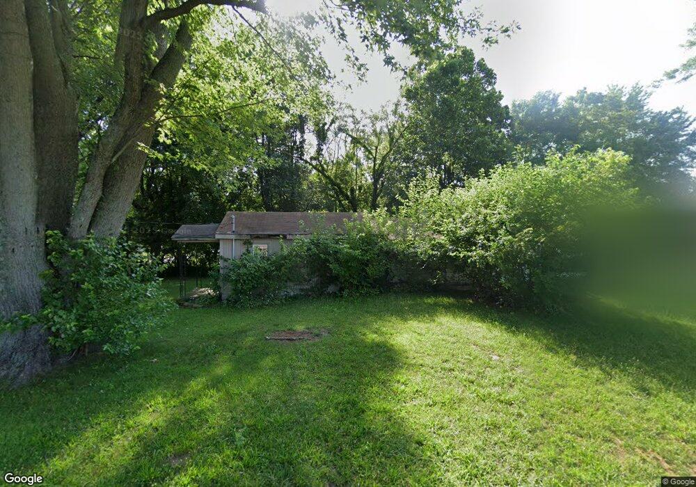 2093 Shady Ln, Columbus, IN 47201 - photo 1