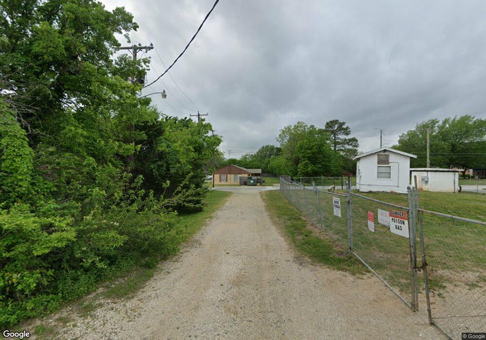 416 S Main St unit 2, Pottsboro, TX 75076 - photo 1