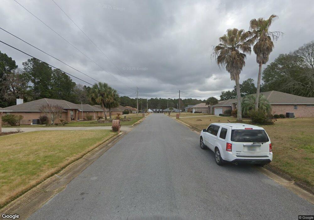 384 Ursula Ln, Bellview, FL 32526 - photo 1