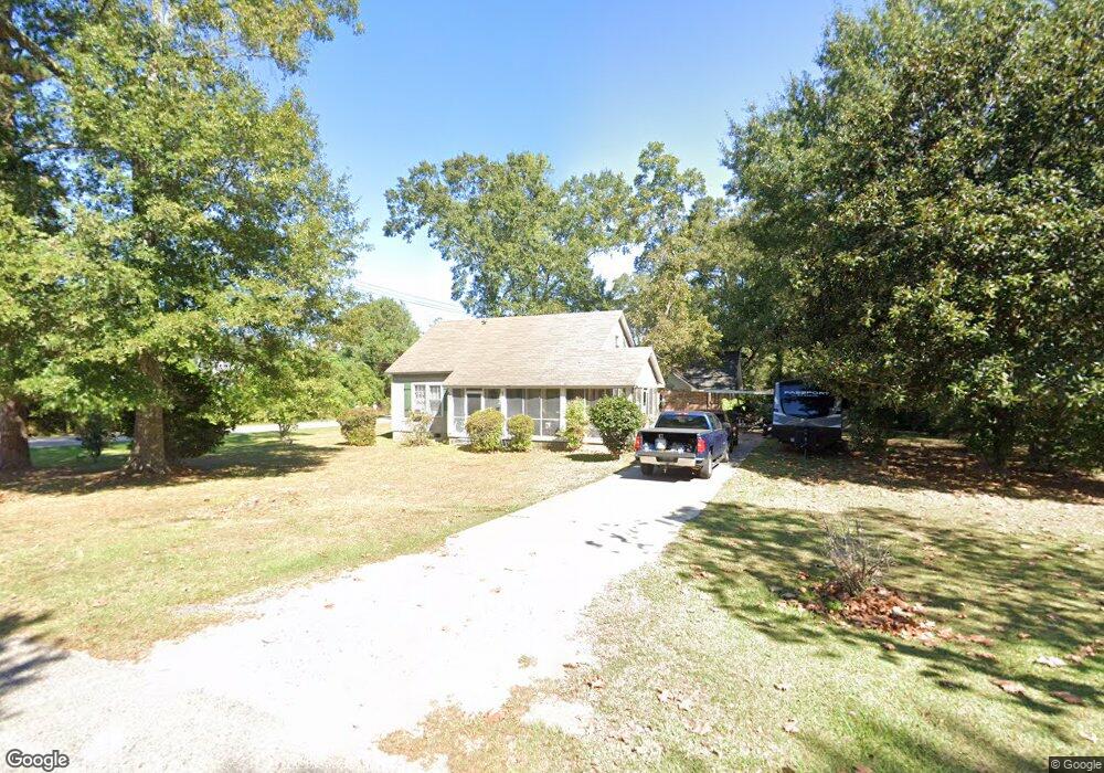 520 E Fourth Ave, Picayune, MS 39466 - photo 1