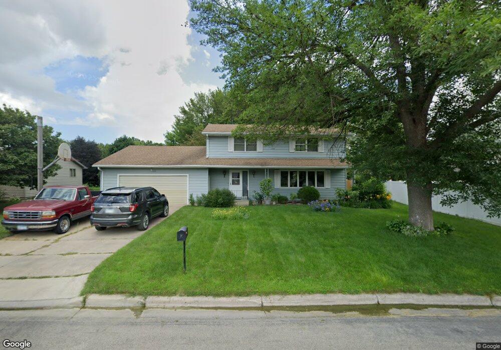 1119 Skylark Ln, Albert Lea, MN 56007 - photo 1