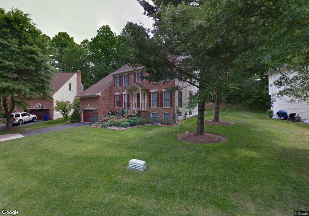 715 Pebble Beach Dr, Silver Spring, MD 20904 - photo 1