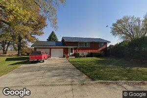 723 Circle Dr, Conrad, IA 50621