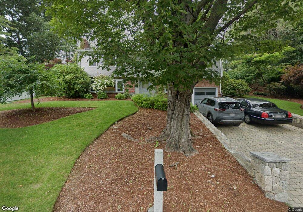 9 Carriage Ln, Winchester, MA 01890 - photo 1