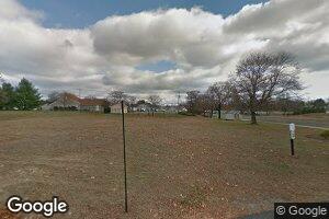 27 Curry Ln, Chicopee, MA 01022