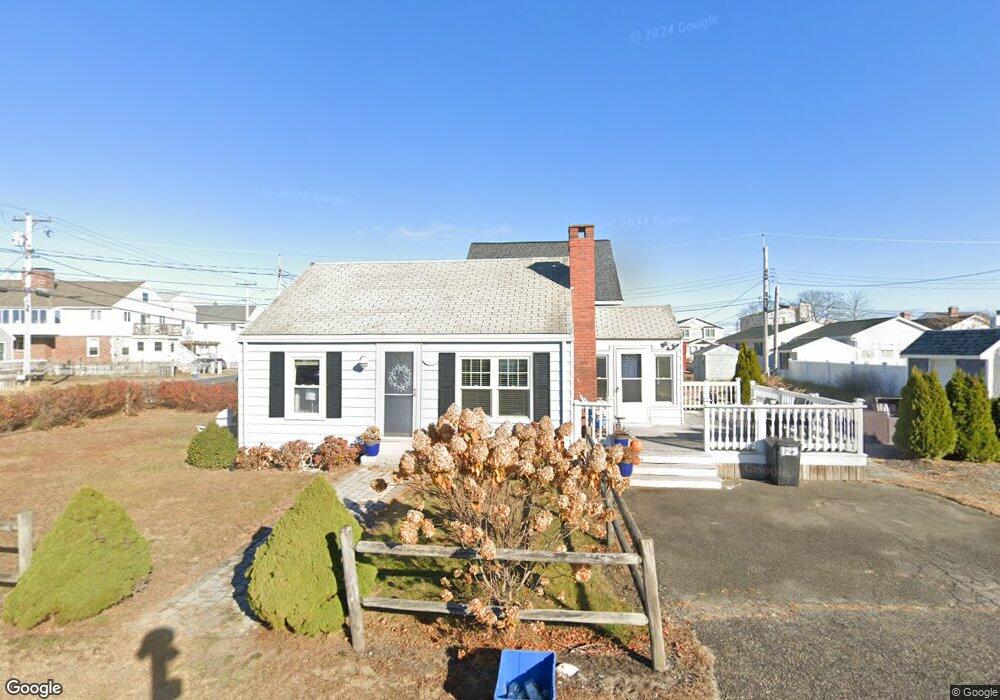 123 Concord St, Seabrook, NH 03874 - photo 1