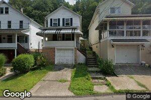 33 Newport St, Glen Lyon, PA 18617