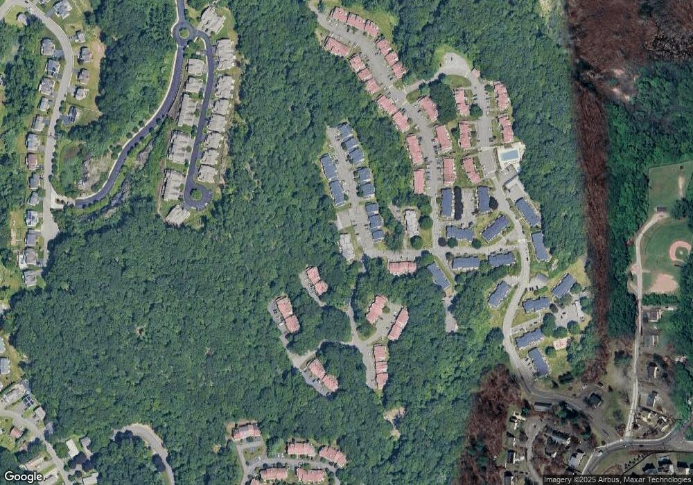 8 Eagle Rock Hill, Bethel, CT 06801 - photo 1