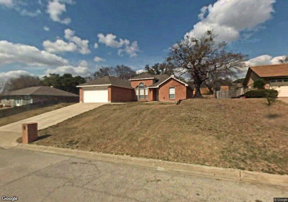 1206 Vivienne St, Weatherford, TX 76086 - photo 1