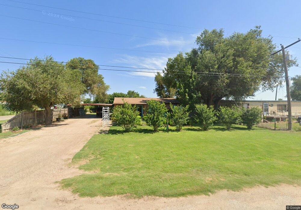 1101 E 28th St, Plainview, TX 79072 - photo 1