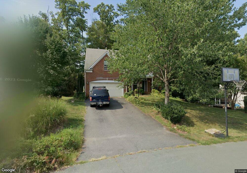 1354 Dunlora Dr, Charlottesville, VA 22901 - photo 1